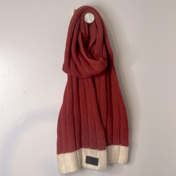 Coach Wool Angora Blend Rust Red and Ivory Scarf 58 x 7.5 - Picture 7 of 7